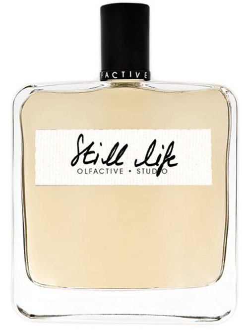 Still life in online rio perfume